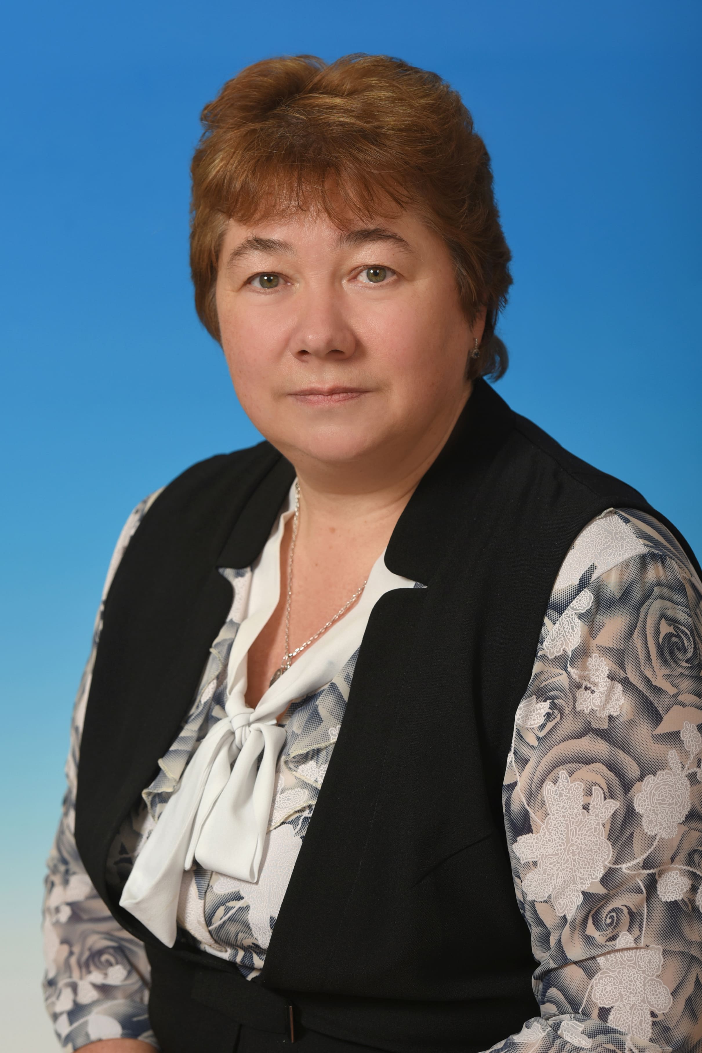 Новикова Вера Ивановна.